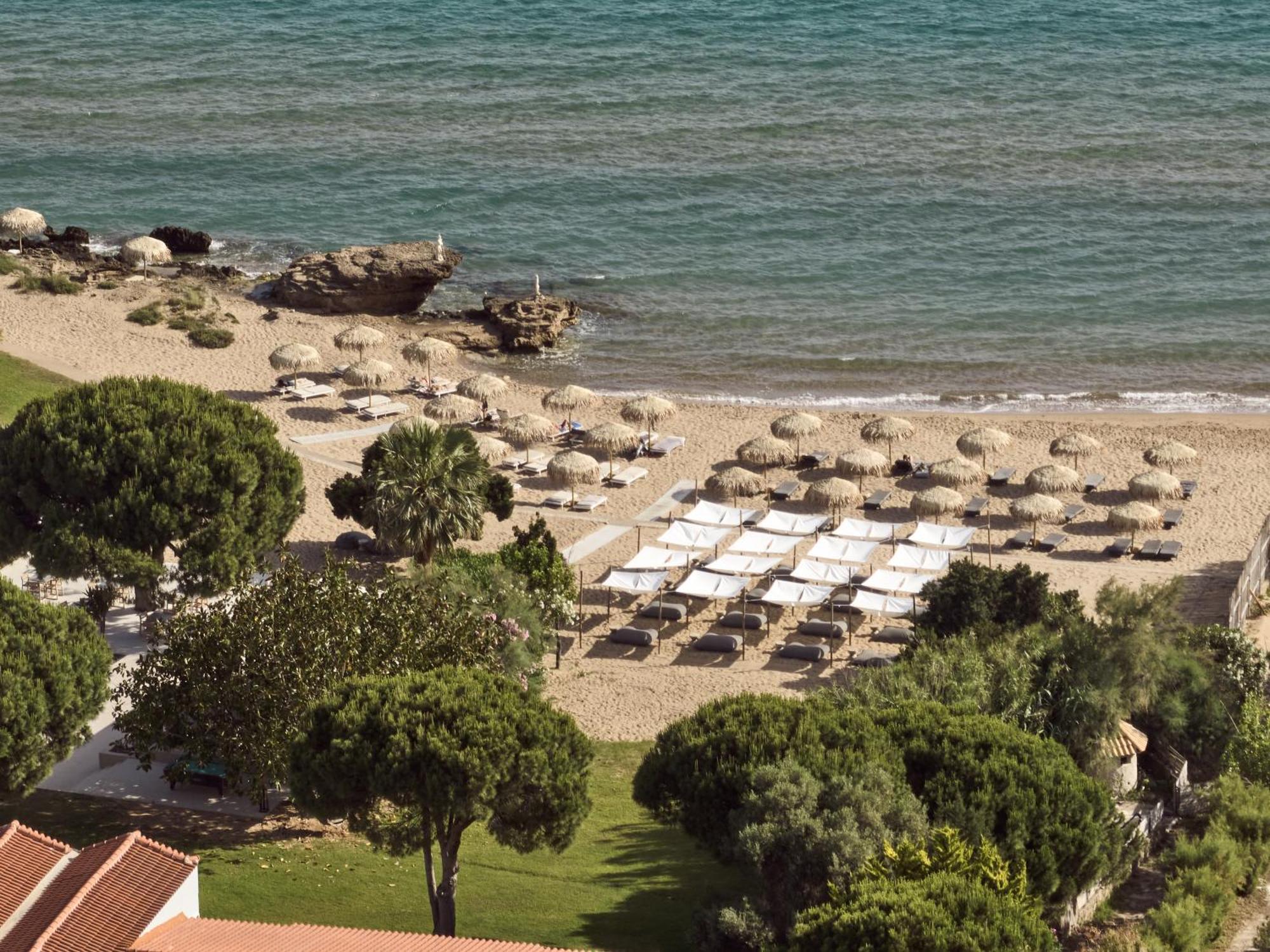 Hotel The Bay & 5*