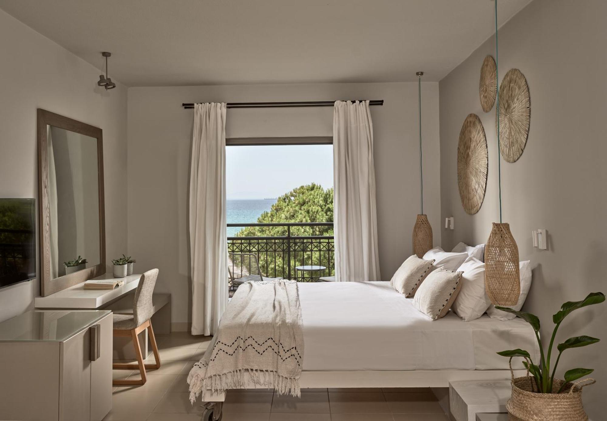 The Bay & Hotel 5*
